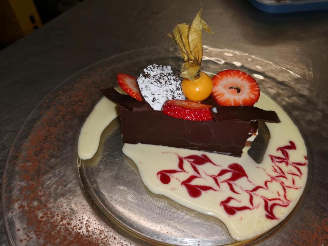 L'Eolienne Hotel Rouxmesnil-Bouteilles Eksteriør billede
